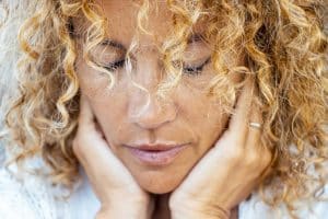woman having headache